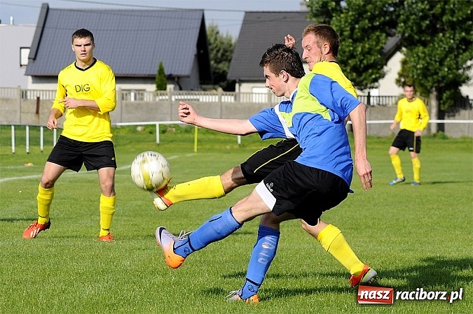 Zdjęcie w galerii na portalu naszraciborz.pl: Zabójcza druga połowa Polonii. Studzienna nadal bez punktów wiadomości z regionu
