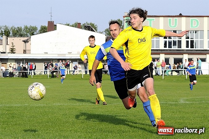 Zdjęcie w galerii na portalu naszraciborz.pl: Zabójcza druga połowa Polonii. Studzienna nadal bez punktów wiadomości z regionu