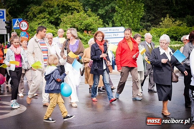 Zdjęcie w galerii na portalu naszraciborz.pl: Raciborski Marsz dla Życia i Rodziny wiadomości z regionu