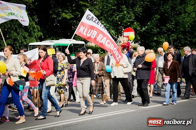 Zdjęcie w galerii na portalu naszraciborz.pl: Raciborski Marsz dla Życia i Rodziny wiadomości z regionu