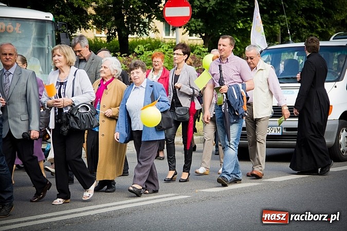Zdjęcie w galerii na portalu naszraciborz.pl: Raciborski Marsz dla Życia i Rodziny wiadomości z regionu
