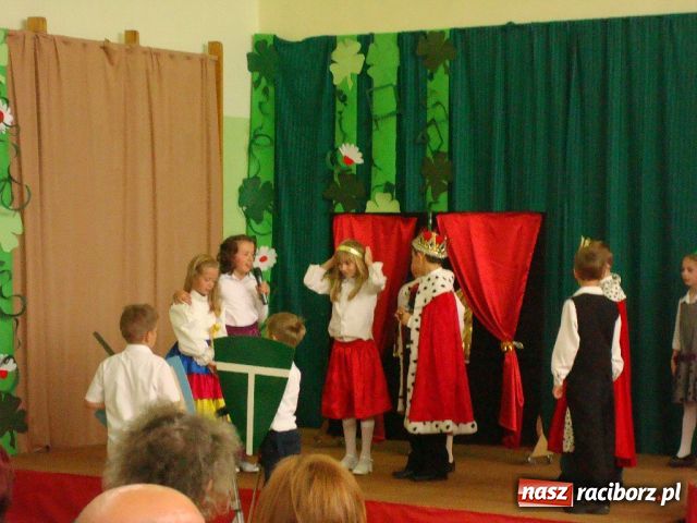 Zdjęcie w galerii na portalu naszraciborz.pl: 110 lat szkoły w Borucinie wiadomości z regionu