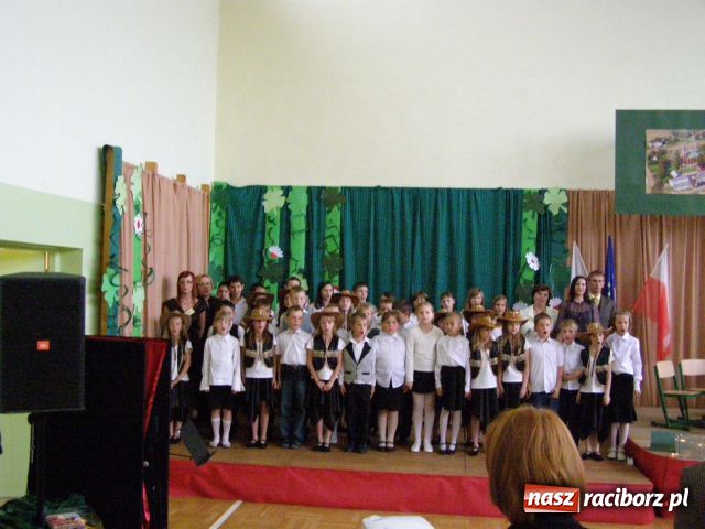 Zdjęcie w galerii na portalu naszraciborz.pl: 110 lat szkoły w Borucinie wiadomości z regionu