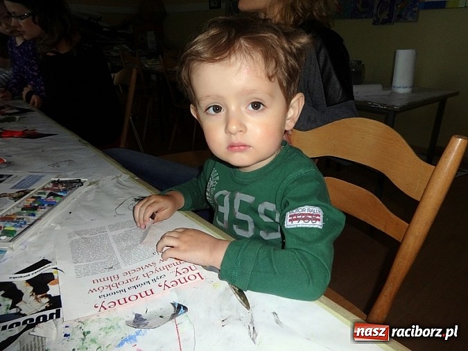 Zdjęcie w galerii na portalu naszraciborz.pl: Majówki grupy Fiku-miku w RCK wiadomości z regionu