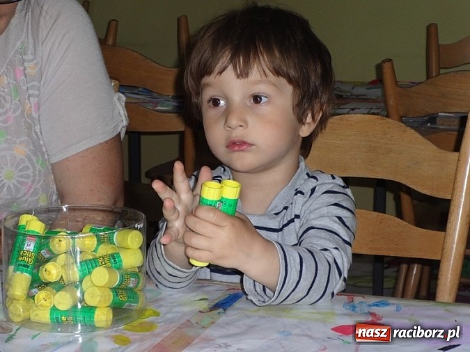 Zdjęcie w galerii na portalu naszraciborz.pl: Majówki grupy Fiku-miku w RCK wiadomości z regionu