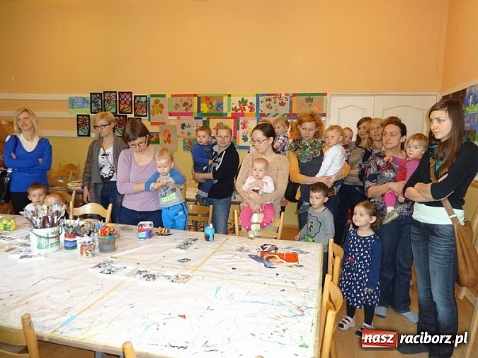 Zdjęcie w galerii na portalu naszraciborz.pl: Majówki grupy Fiku-miku w RCK wiadomości z regionu