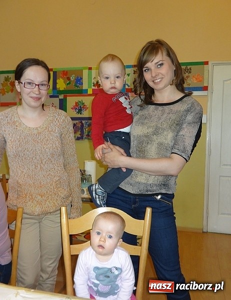 Zdjęcie w galerii na portalu naszraciborz.pl: Majówki grupy Fiku-miku w RCK wiadomości z regionu