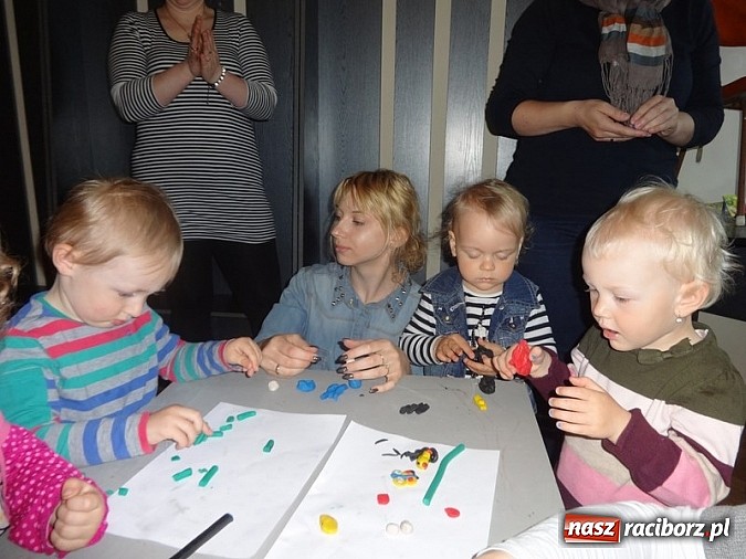 Zdjęcie w galerii na portalu naszraciborz.pl: Majówki grupy Fiku-miku w RCK wiadomości z regionu