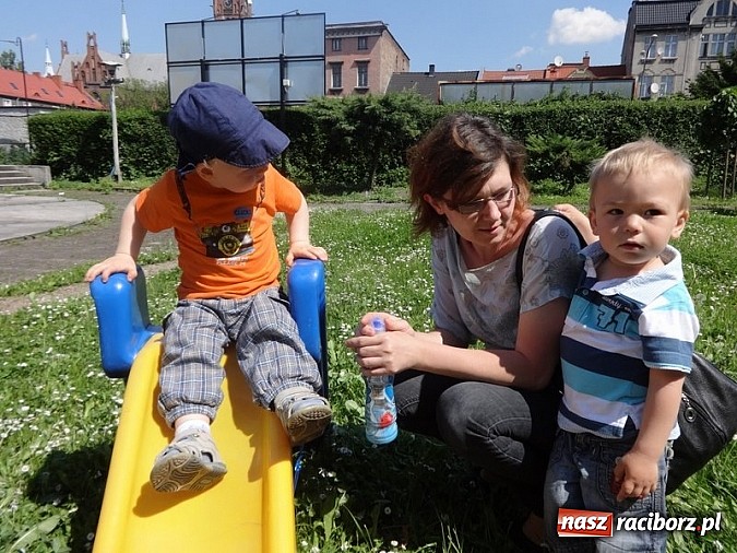 Zdjęcie w galerii na portalu naszraciborz.pl: Majówki grupy Fiku-miku w RCK wiadomości z regionu