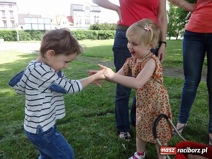 Zdjęcie w galerii na portalu naszraciborz.pl: Majówki grupy Fiku-miku w RCK wiadomości z regionu