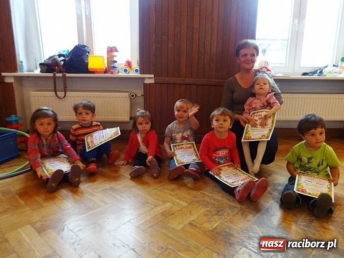 Zdjęcie w galerii na portalu naszraciborz.pl: Majówki grupy Fiku-miku w RCK wiadomości z regionu