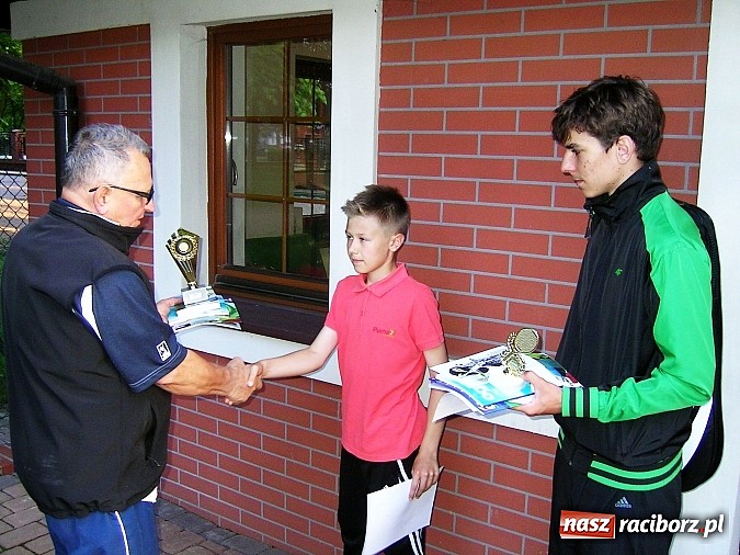 Zdjęcie w galerii na portalu naszraciborz.pl: Tenisowy Dzień Dziecka na korcie w Rafako wiadomości z regionu