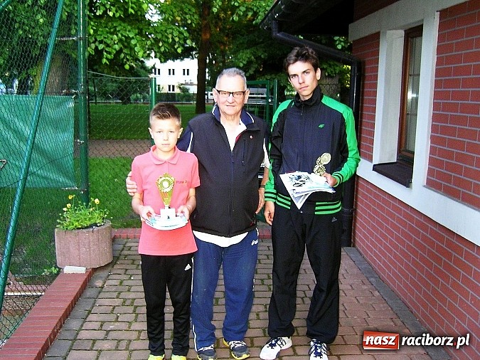 Zdjęcie w galerii na portalu naszraciborz.pl: Tenisowy Dzień Dziecka na korcie w Rafako wiadomości z regionu