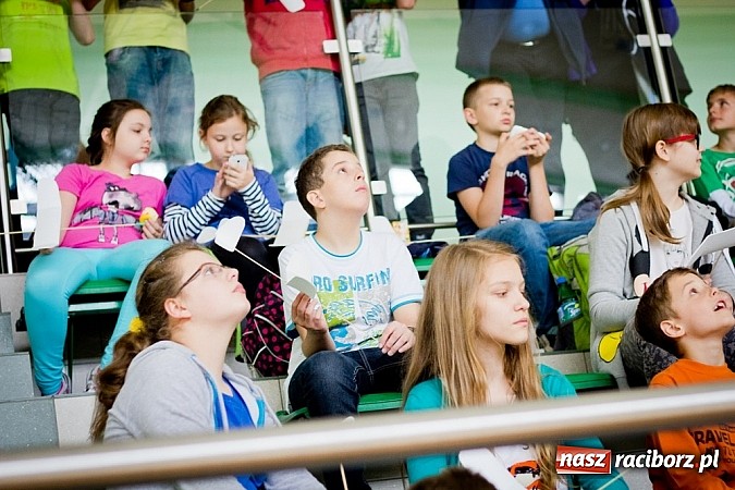 Zdjęcie w galerii na portalu naszraciborz.pl: X Halowe Zawody Szybowc&oacute;w Styropianowych wiadomości z regionu