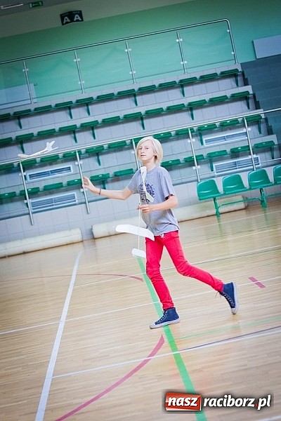 Zdjęcie w galerii na portalu naszraciborz.pl: X Halowe Zawody Szybowc&oacute;w Styropianowych wiadomości z regionu