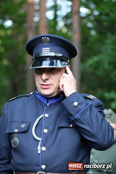 Zdjęcie w galerii na portalu naszraciborz.pl: Rudy szykują się na Industriadę. W weekend odbył się tu pokaz mody retro wiadomości z regionu