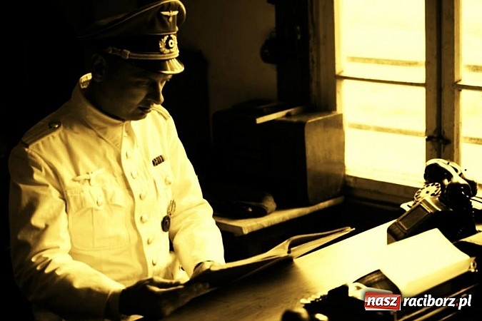 Zdjęcie w galerii na portalu naszraciborz.pl: Rudy szykują się na Industriadę. W weekend odbył się tu pokaz mody retro wiadomości z regionu