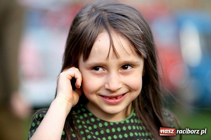 Zdjęcie w galerii na portalu naszraciborz.pl: Rudy szykują się na Industriadę. W weekend odbył się tu pokaz mody retro wiadomości z regionu