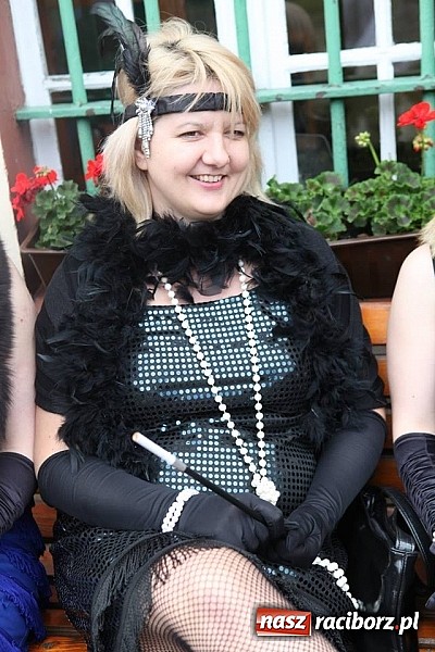 Zdjęcie w galerii na portalu naszraciborz.pl: Rudy szykują się na Industriadę. W weekend odbył się tu pokaz mody retro wiadomości z regionu