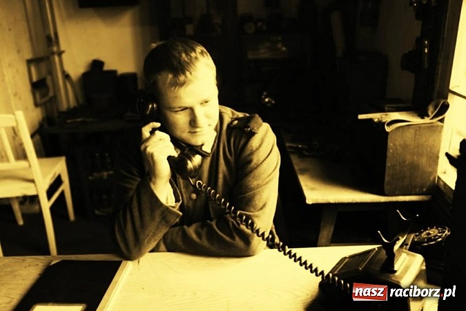 Zdjęcie w galerii na portalu naszraciborz.pl: Rudy szykują się na Industriadę. W weekend odbył się tu pokaz mody retro wiadomości z regionu