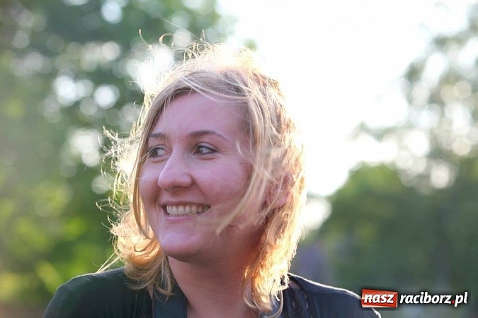 Zdjęcie w galerii na portalu naszraciborz.pl: Rudy szykują się na Industriadę. W weekend odbył się tu pokaz mody retro wiadomości z regionu