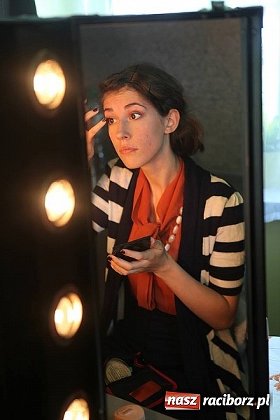 Zdjęcie w galerii na portalu naszraciborz.pl: Rudy szykują się na Industriadę. W weekend odbył się tu pokaz mody retro wiadomości z regionu