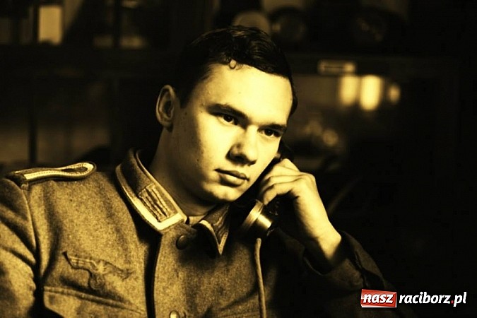 Zdjęcie w galerii na portalu naszraciborz.pl: Rudy szykują się na Industriadę. W weekend odbył się tu pokaz mody retro wiadomości z regionu