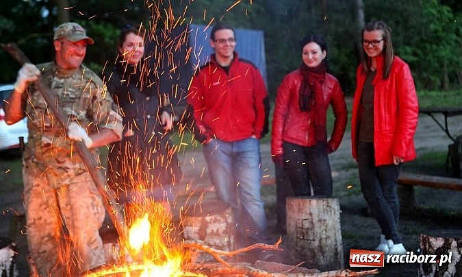 Zdjęcie w galerii na portalu naszraciborz.pl: Rudy szykują się na Industriadę. W weekend odbył się tu pokaz mody retro wiadomości z regionu