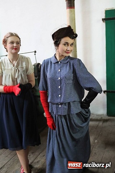 Zdjęcie w galerii na portalu naszraciborz.pl: Rudy szykują się na Industriadę. W weekend odbył się tu pokaz mody retro wiadomości z regionu