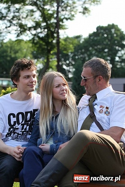 Zdjęcie w galerii na portalu naszraciborz.pl: Rudy szykują się na Industriadę. W weekend odbył się tu pokaz mody retro wiadomości z regionu