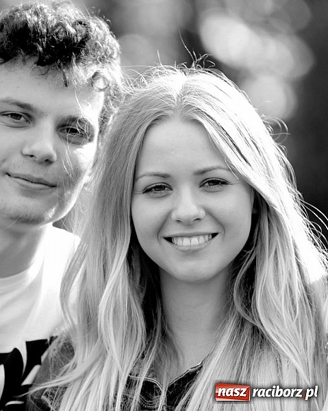 Zdjęcie w galerii na portalu naszraciborz.pl: Rudy szykują się na Industriadę. W weekend odbył się tu pokaz mody retro wiadomości z regionu