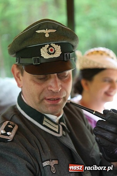 Zdjęcie w galerii na portalu naszraciborz.pl: Rudy szykują się na Industriadę. W weekend odbył się tu pokaz mody retro wiadomości z regionu