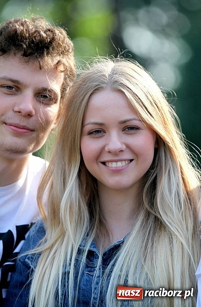 Zdjęcie w galerii na portalu naszraciborz.pl: Rudy szykują się na Industriadę. W weekend odbył się tu pokaz mody retro wiadomości z regionu