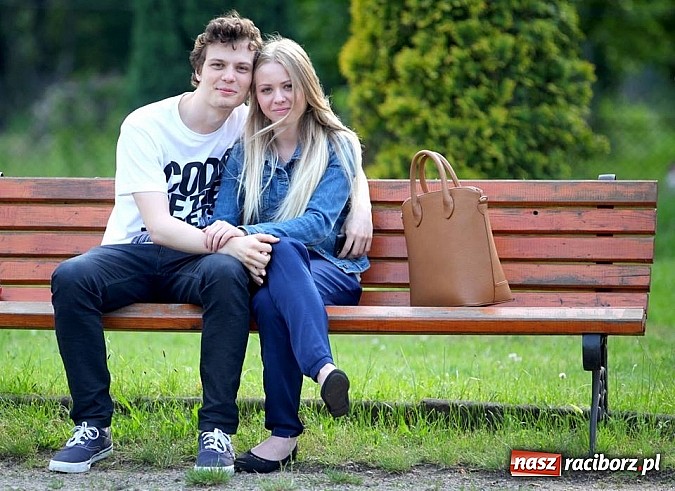 Zdjęcie w galerii na portalu naszraciborz.pl: Rudy szykują się na Industriadę. W weekend odbył się tu pokaz mody retro wiadomości z regionu