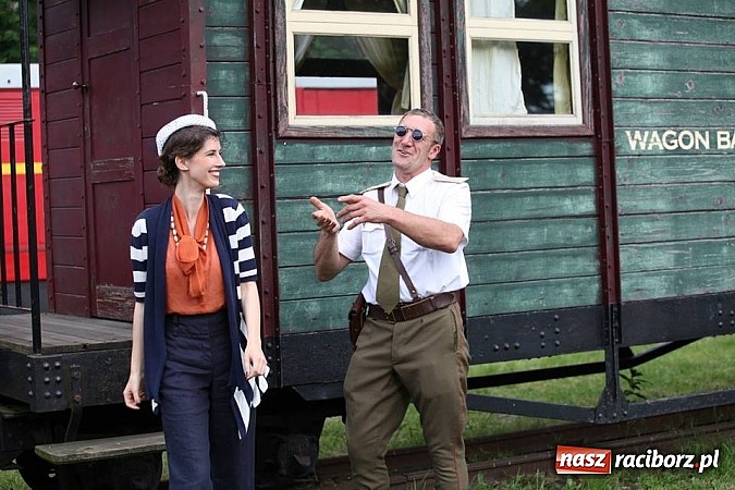 Zdjęcie w galerii na portalu naszraciborz.pl: Rudy szykują się na Industriadę. W weekend odbył się tu pokaz mody retro wiadomości z regionu