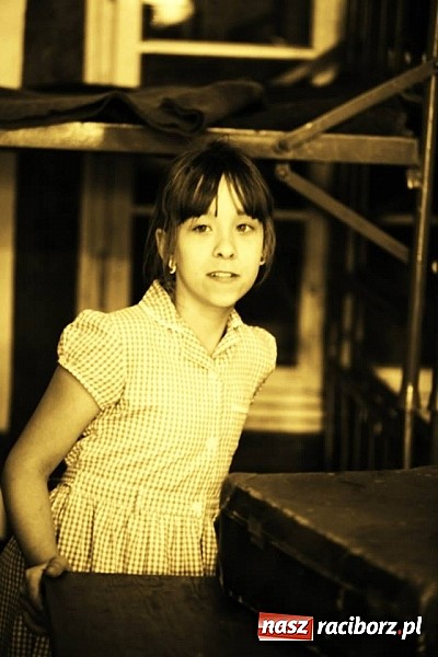 Zdjęcie w galerii na portalu naszraciborz.pl: Rudy szykują się na Industriadę. W weekend odbył się tu pokaz mody retro wiadomości z regionu