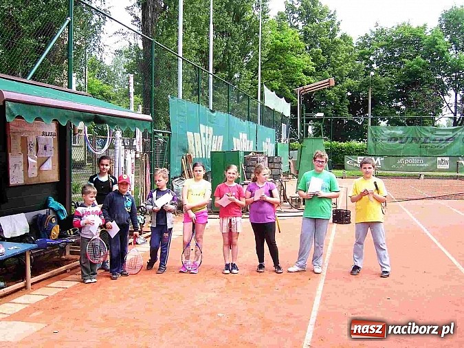 Zdjęcie w galerii na portalu naszraciborz.pl: Wielobój z okazji Dnia Dziecka wiadomości z regionu