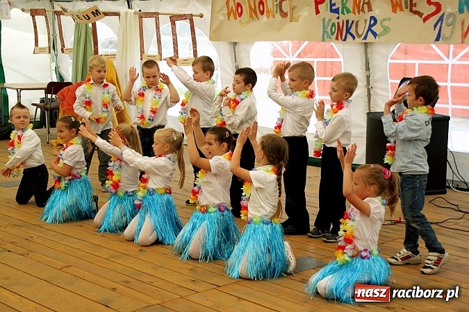 Zdjęcie w galerii na portalu naszraciborz.pl: W Wojnowicach bawili się na festynie szkolnym wiadomości z regionu