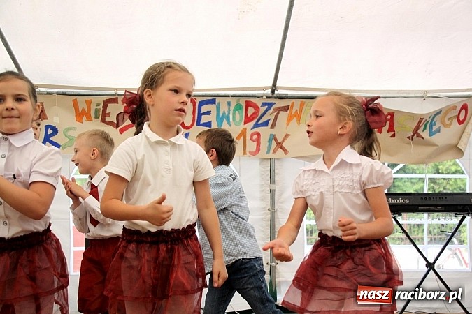 Zdjęcie w galerii na portalu naszraciborz.pl: W Wojnowicach bawili się na festynie szkolnym wiadomości z regionu