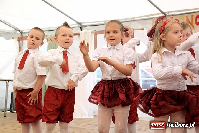 Zdjęcie w galerii na portalu naszraciborz.pl: W Wojnowicach bawili się na festynie szkolnym wiadomości z regionu