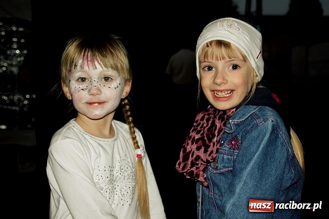 Zdjęcie w galerii na portalu naszraciborz.pl: W Wojnowicach bawili się na festynie szkolnym wiadomości z regionu