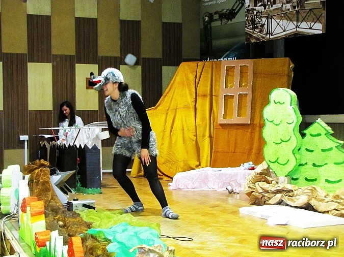 Zdjęcie w galerii na portalu naszraciborz.pl: Przedszkolaki świętowały swój dzień w PWSZ wiadomości z regionu