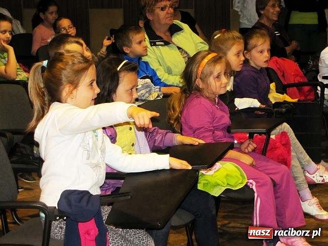 Zdjęcie w galerii na portalu naszraciborz.pl: Przedszkolaki świętowały swój dzień w PWSZ wiadomości z regionu