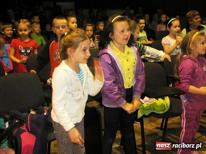 Zdjęcie w galerii na portalu naszraciborz.pl: Przedszkolaki świętowały swój dzień w PWSZ wiadomości z regionu