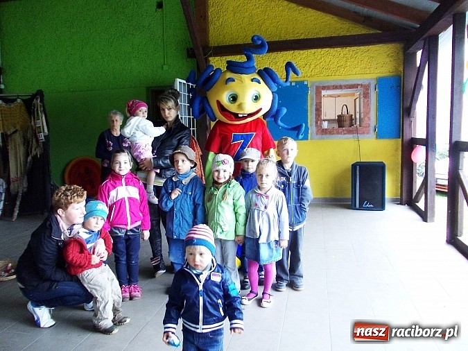 Zdjęcie w galerii na portalu naszraciborz.pl: Dzień Dziecka w Rudzie Kozielskiej wiadomości z regionu