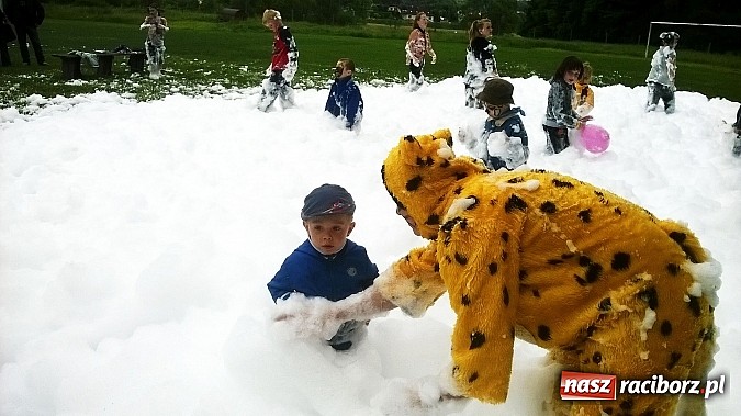 Zdjęcie w galerii na portalu naszraciborz.pl: Dzień Dziecka w Rudzie Kozielskiej wiadomości z regionu