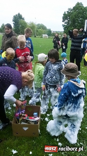 Zdjęcie w galerii na portalu naszraciborz.pl: Dzień Dziecka w Rudzie Kozielskiej wiadomości z regionu