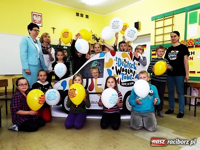 Zdjęcie w galerii na portalu naszraciborz.pl: Deutsch Wagen Tour w Krzanowicach! wiadomości z regionu