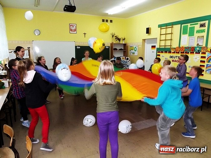 Zdjęcie w galerii na portalu naszraciborz.pl: Deutsch Wagen Tour w Krzanowicach! wiadomości z regionu