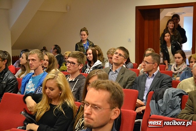 Zdjęcie w galerii na portalu naszraciborz.pl: Szkoła, która ma przed sobą 200-lecie wiadomości z regionu